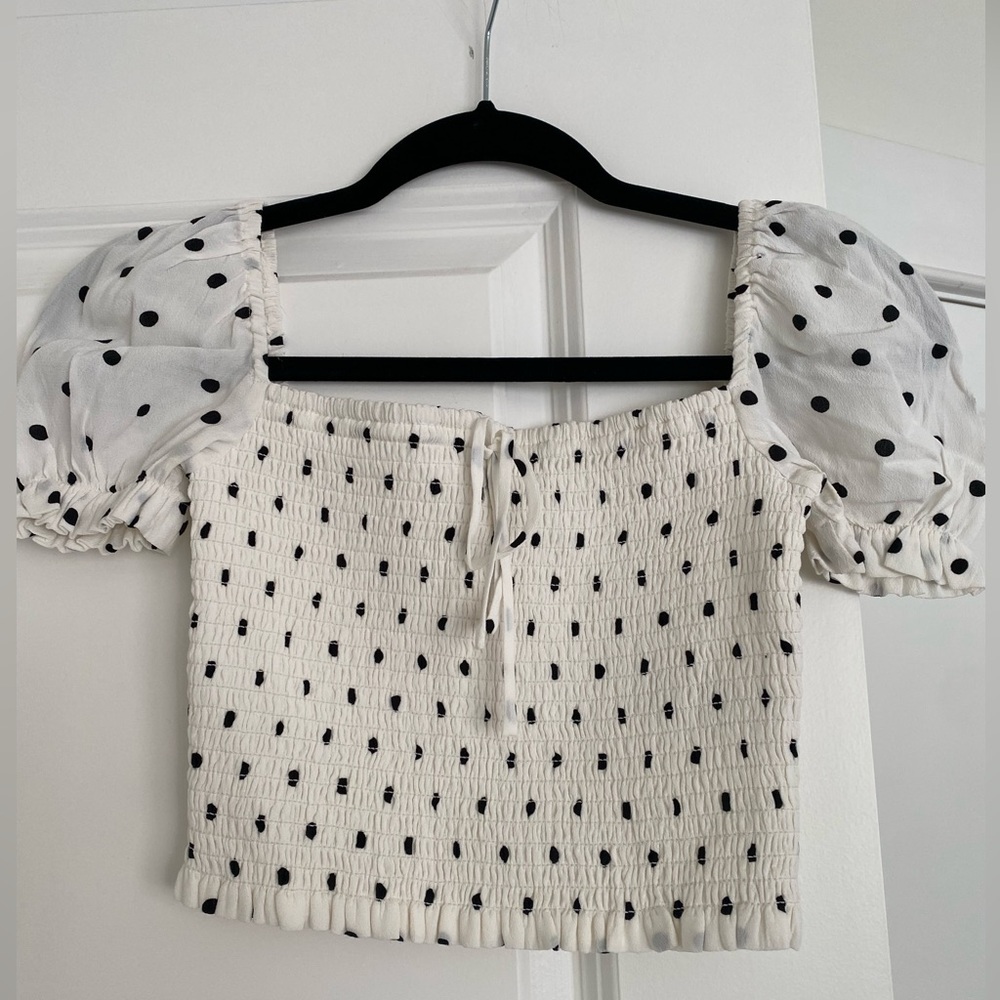 Aritzia Wilfred Black and White Polka Dot Smocked Blouse